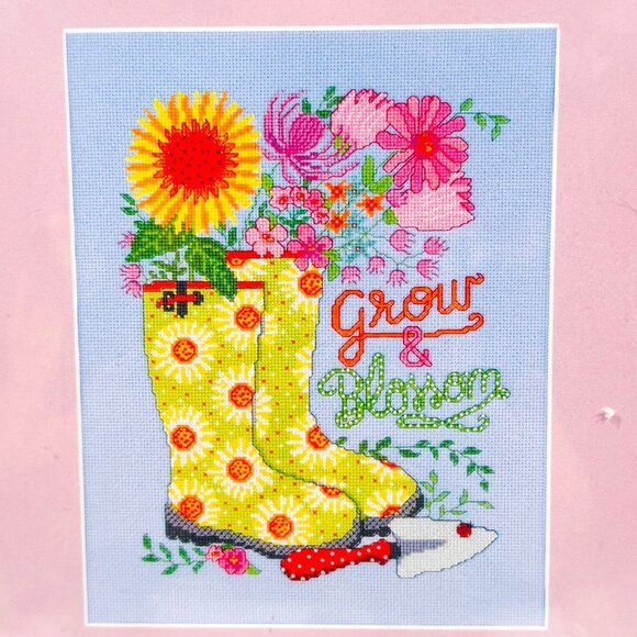 Artiste Counted Cross Stitch Kit "Grow & Blossom"  New (2015) - Picture 5 of 7
